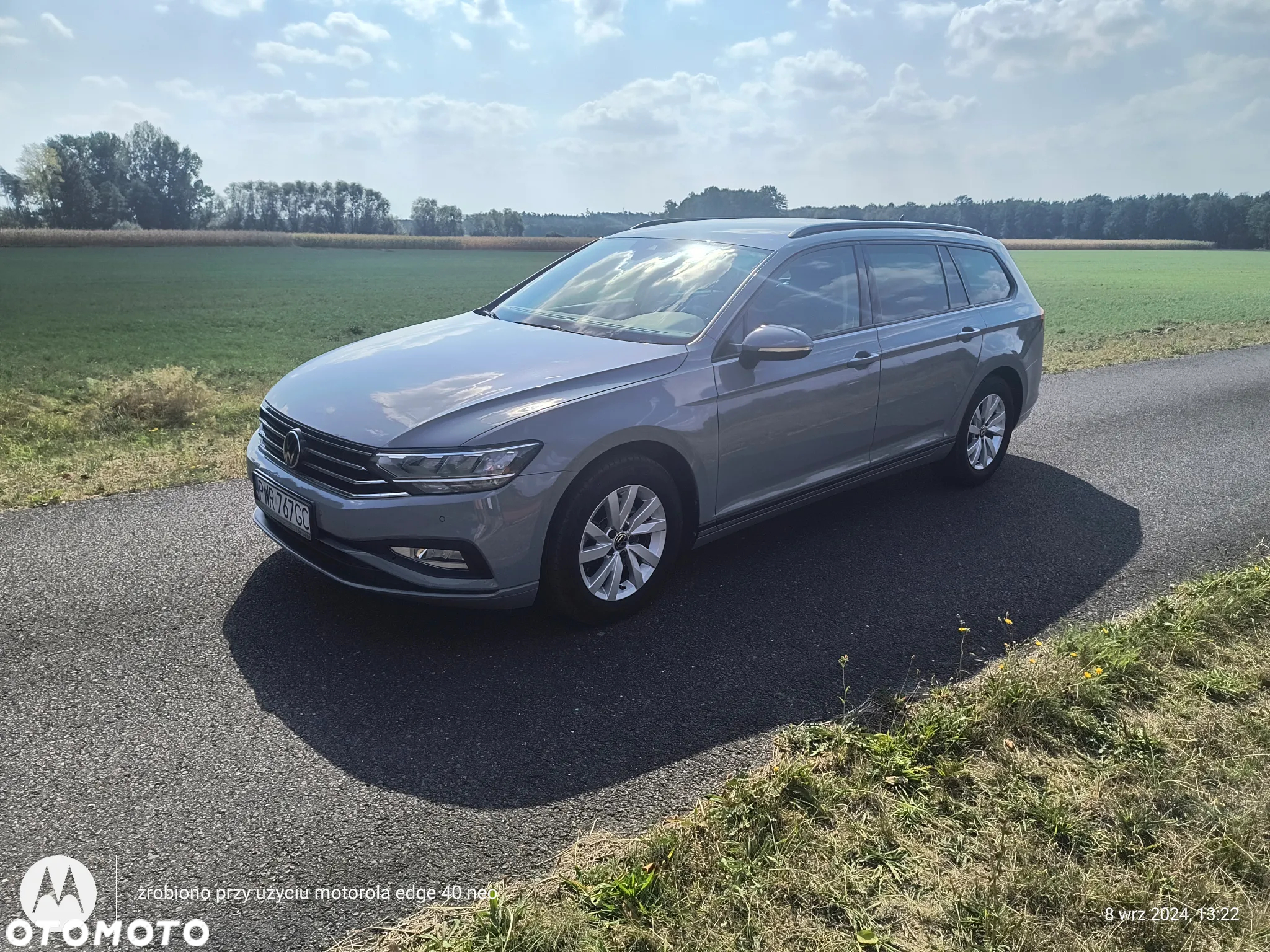Volkswagen Passat - 4
