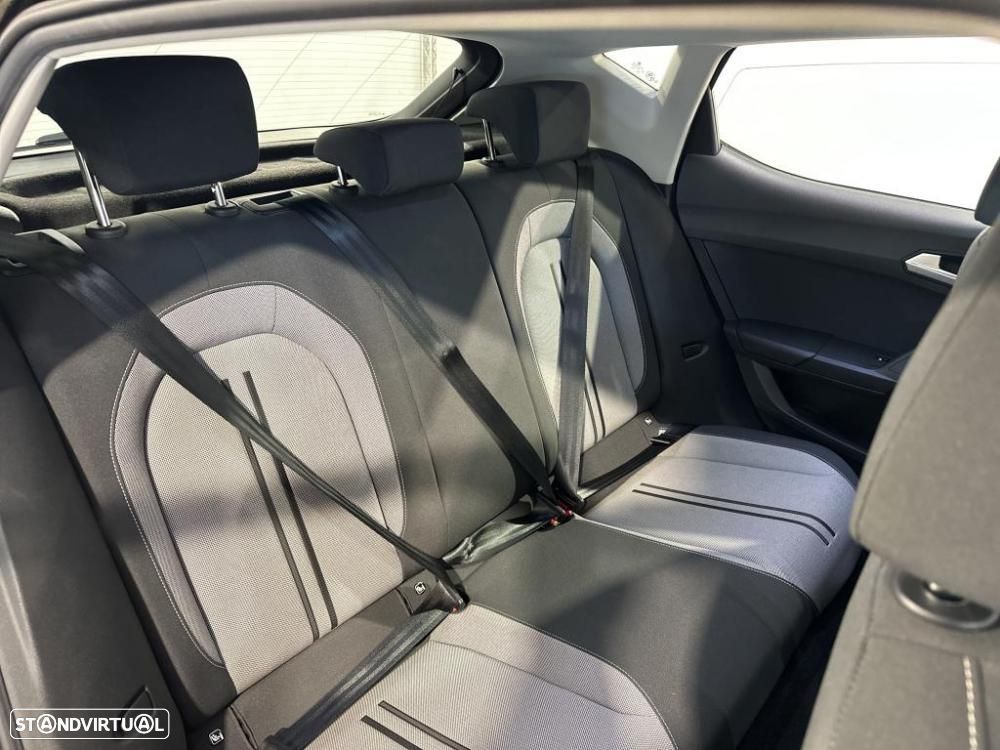 SEAT Leon 2.0 TDI Style - 6