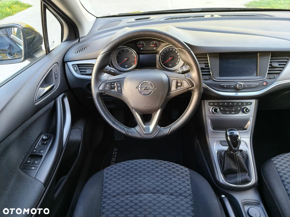 Opel Astra - 6