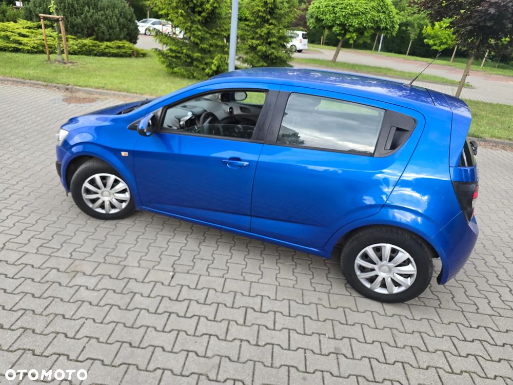Chevrolet Aveo 1.3 D LTZ - 24