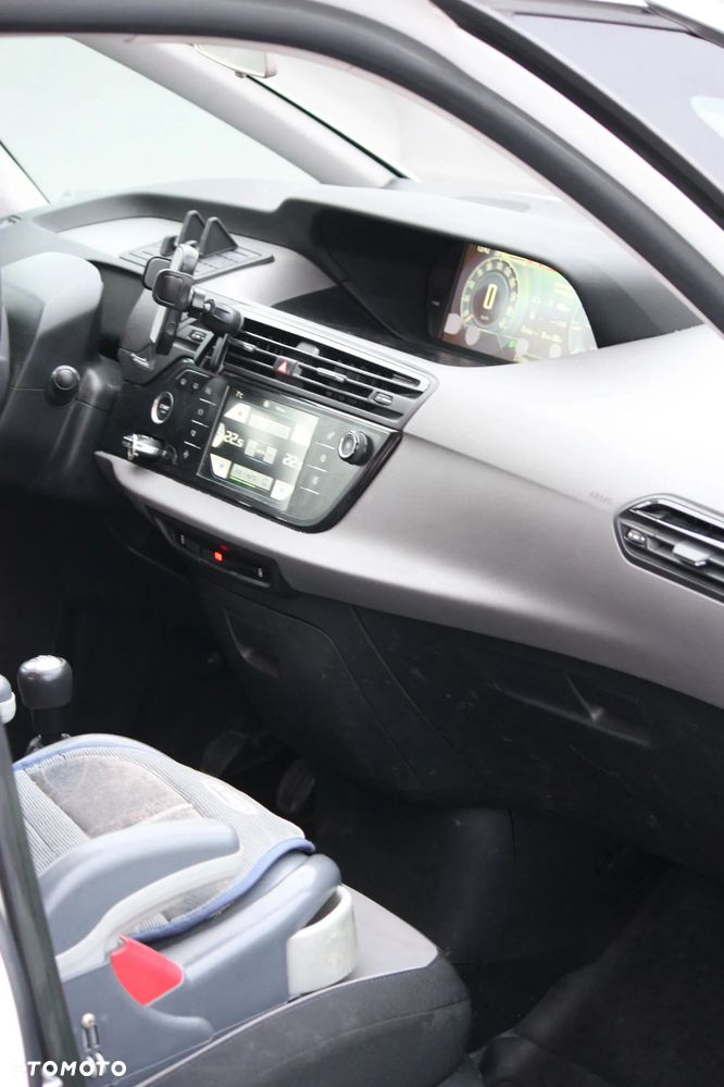 Citroën C4 Picasso - 19