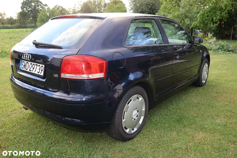 Audi A3 3-drzwiowe 1.6 Attraction - 6
