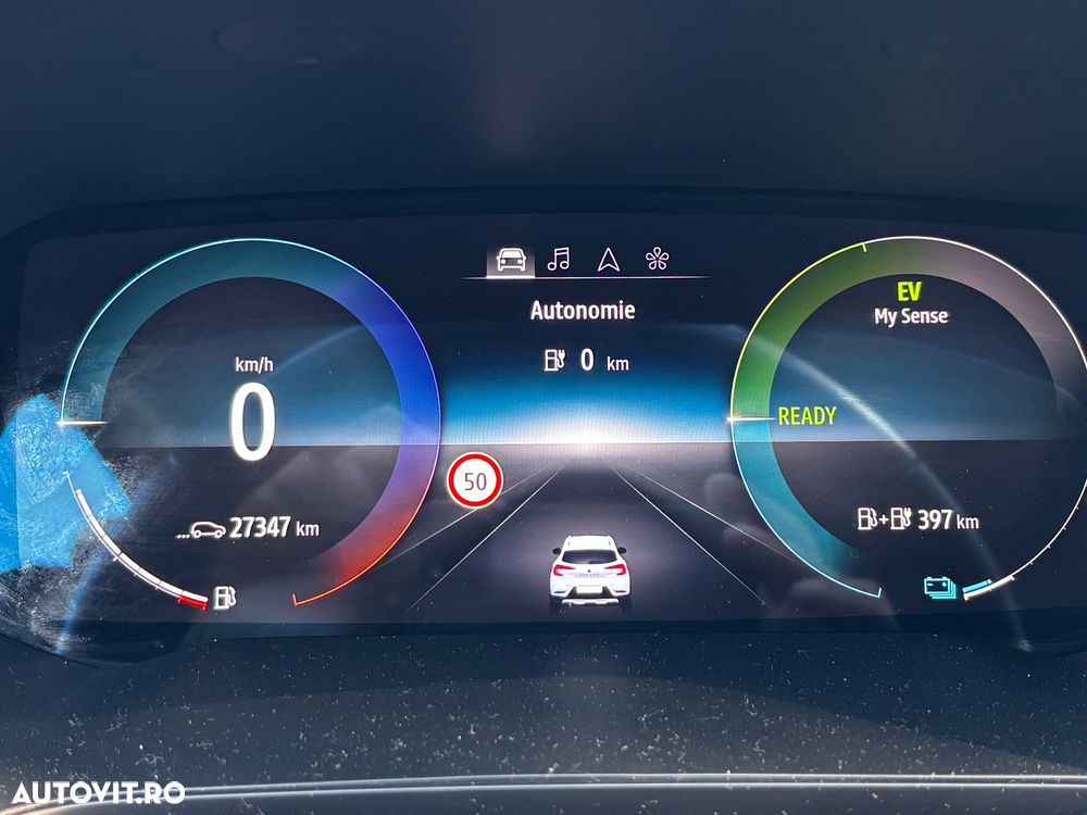 Renault Captur PHEV 160 Techno - 9