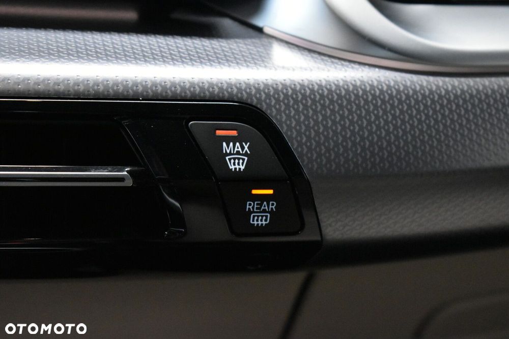 BMW X2 - 21