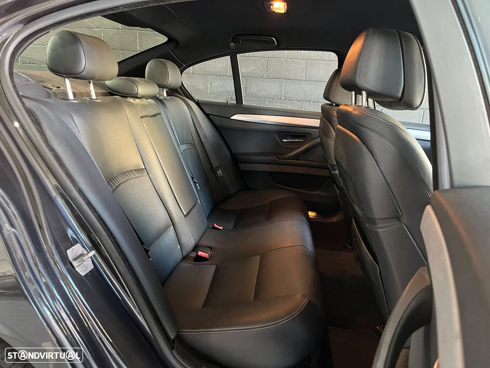 BMW 535 d Line Luxury Auto - 12