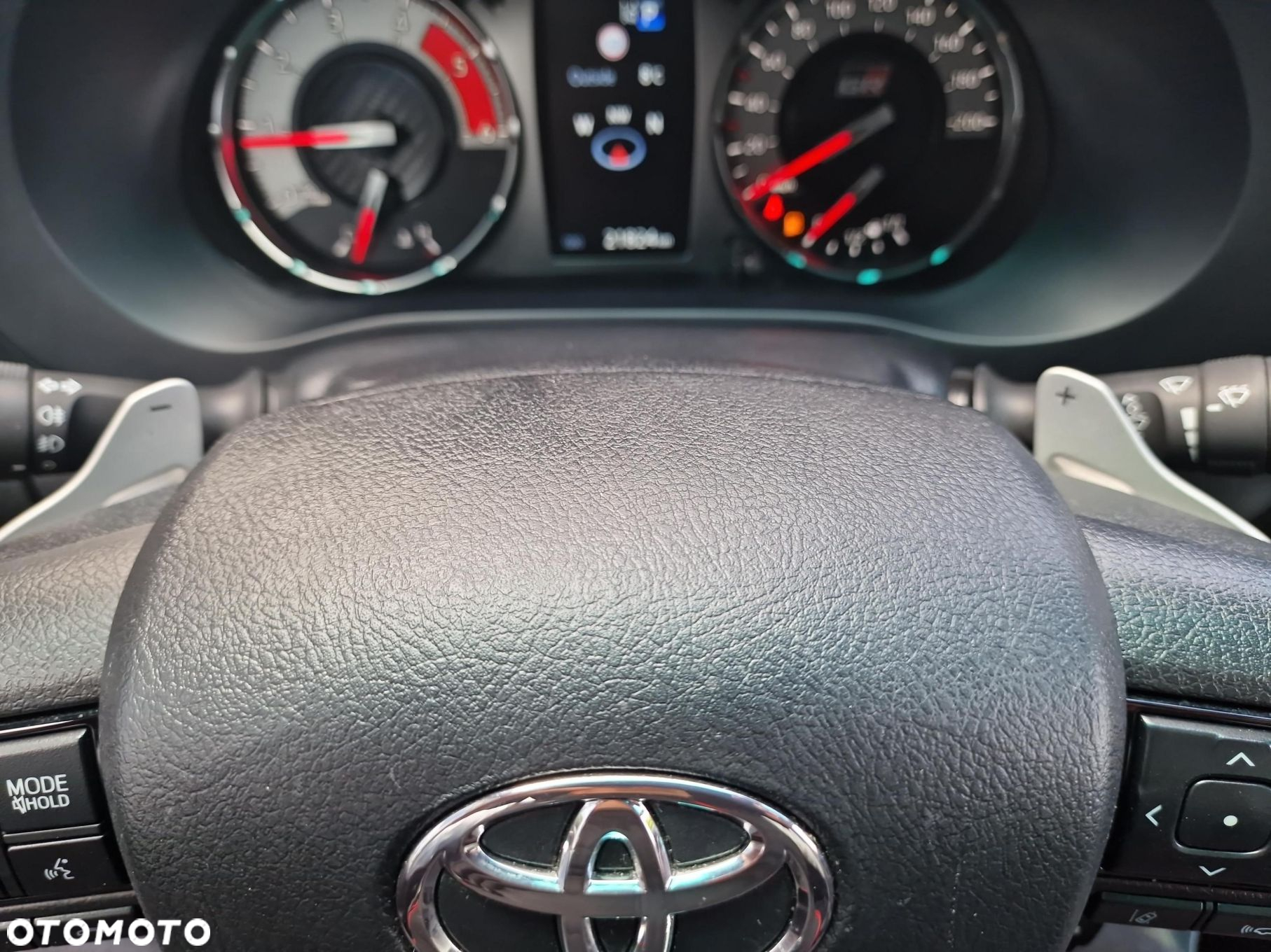 Toyota Hilux 2.8 D-4D Double Cab GR Sport 4x4 - 22