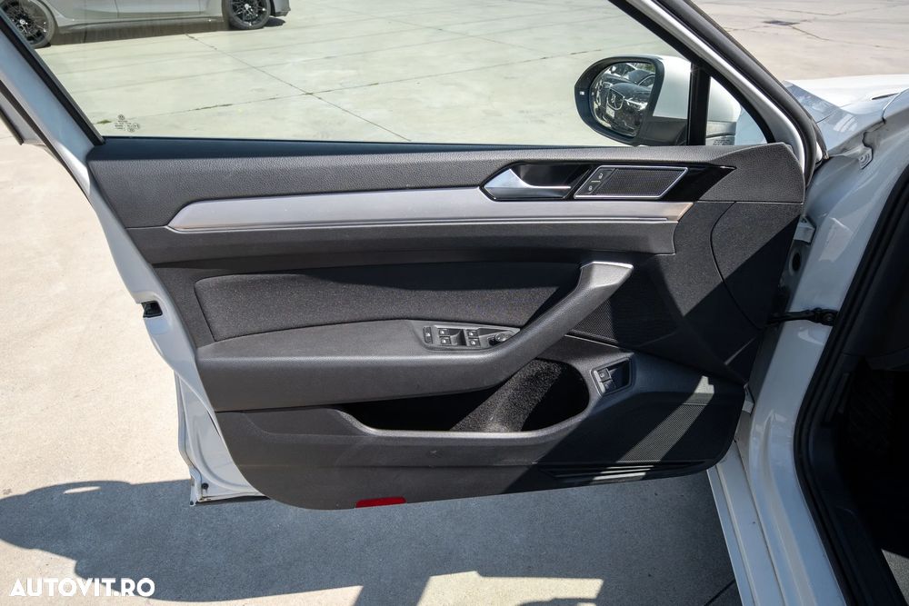 Volkswagen Passat 1.4 TSI DSG GTE - 12