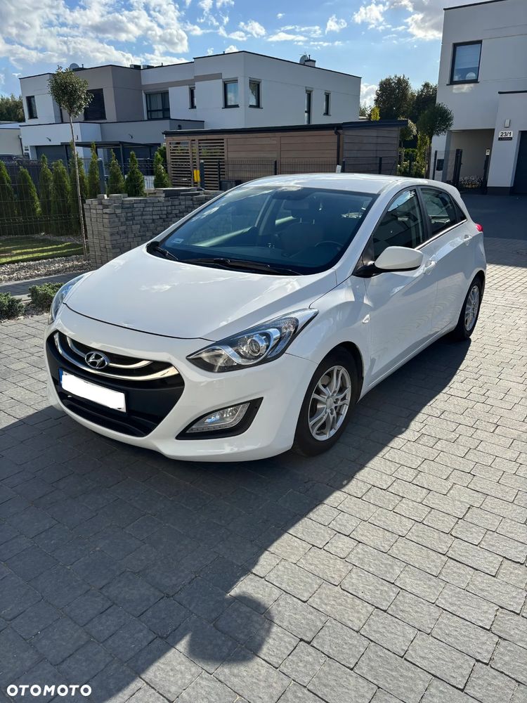 Hyundai i30 1.6 CRDi Classic + - 1