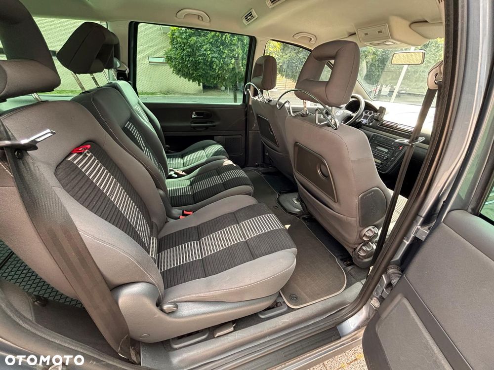 Volkswagen Sharan 1.9 TDI Trendline - 13