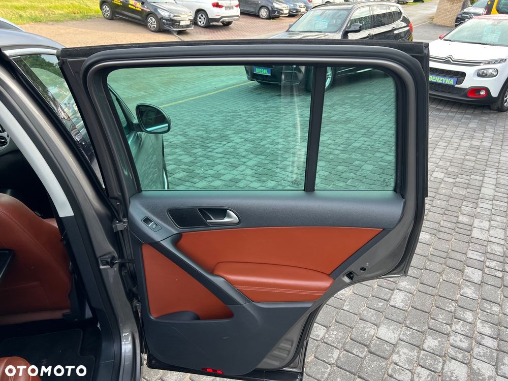 Volkswagen Tiguan 2.0 TDI DPF 4Motion DSG Life - 24
