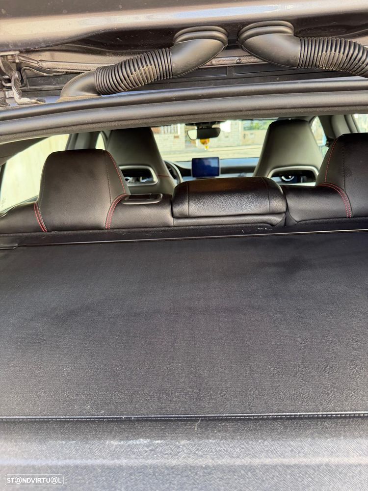 Mercedes-Benz CLA 200 d Shooting Brake AMG Line Aut. - 11