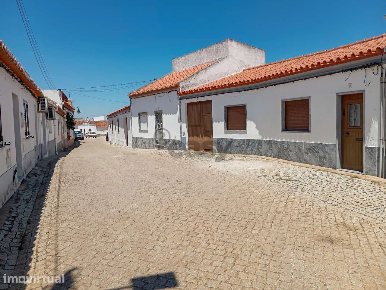 Moradia T4 em Brinches com garagem, quintal e terraço - Grande imagem: 2/55