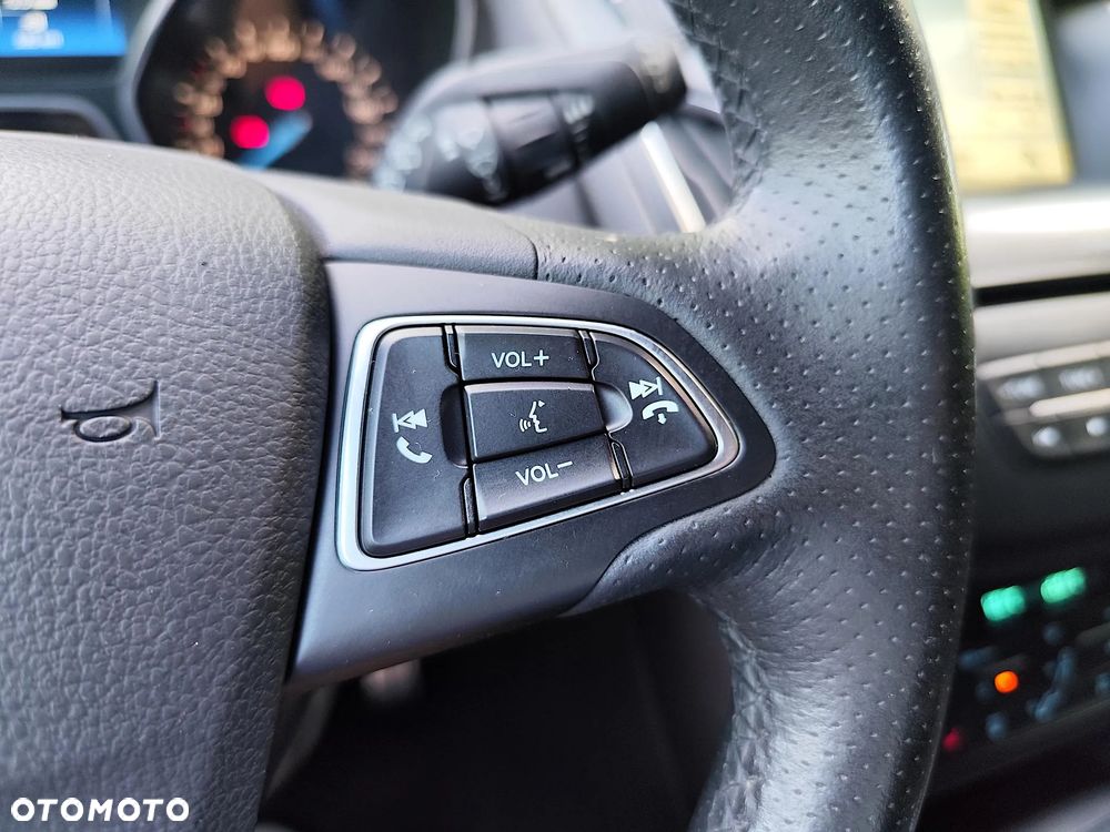 Ford Focus - 27