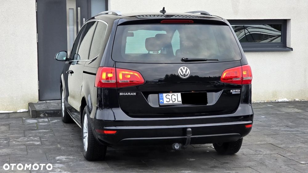 Volkswagen Sharan 2.0 TDI DPF BlueMotion Comfortline - 11