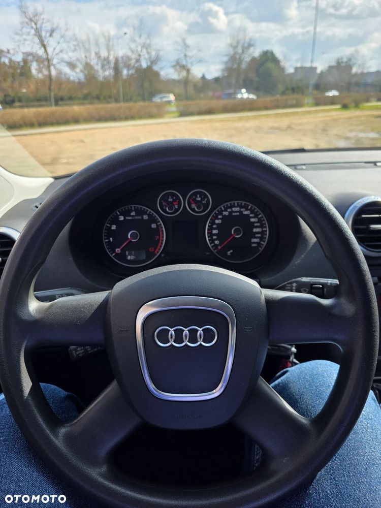 Audi A3 Sportback 1.4 TFSI Ambiente S tronic - 14