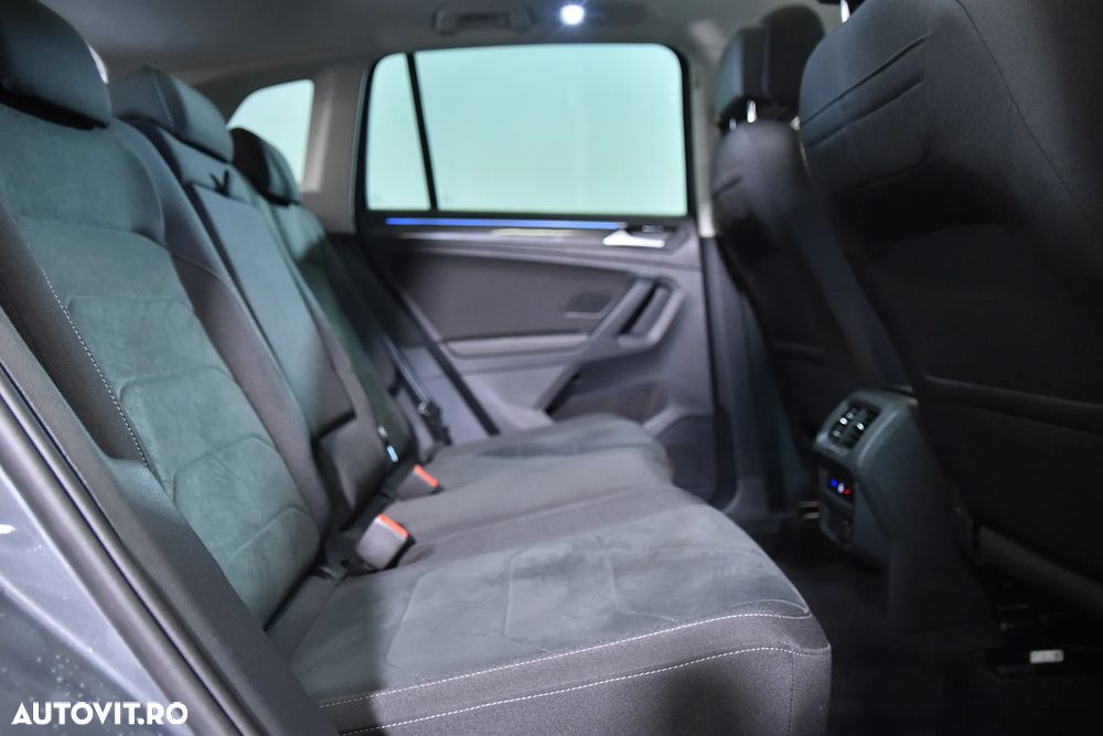 Volkswagen Tiguan - 12