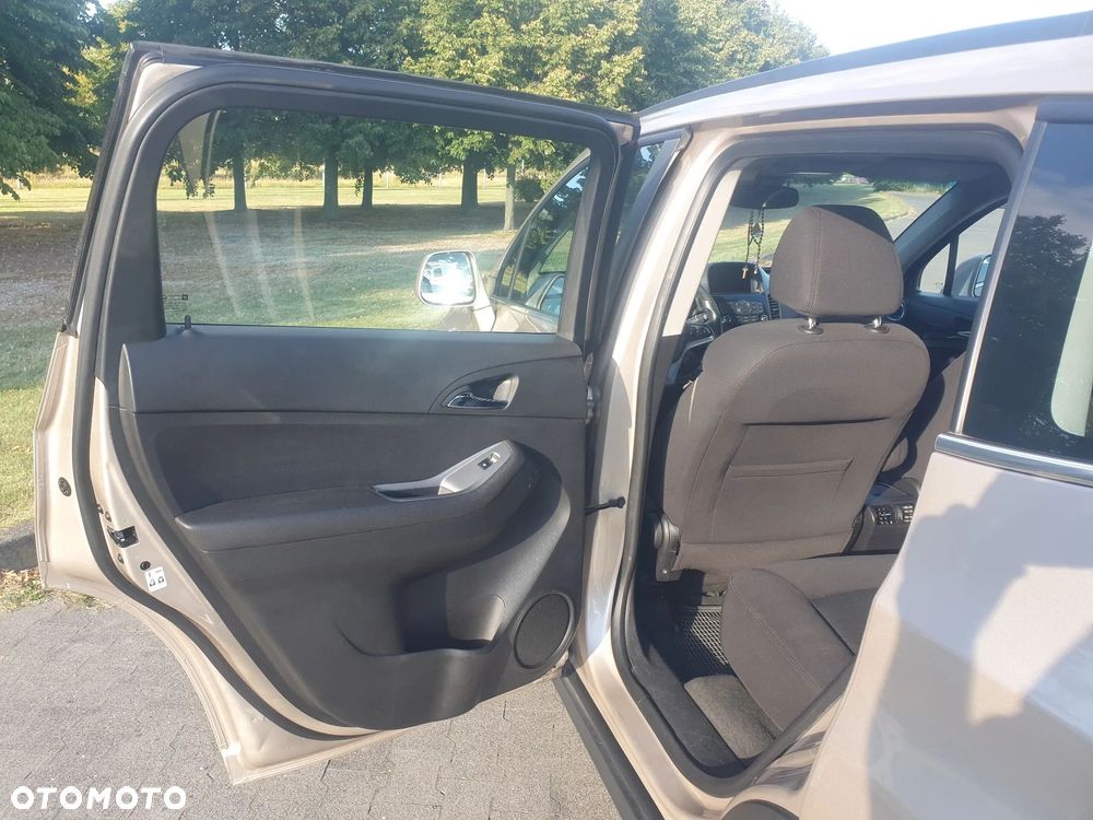 Chevrolet Orlando 2.0 D LTZ - 12