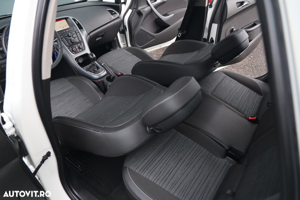 Opel Astra 1.7 CDTI DPF Active - 7
