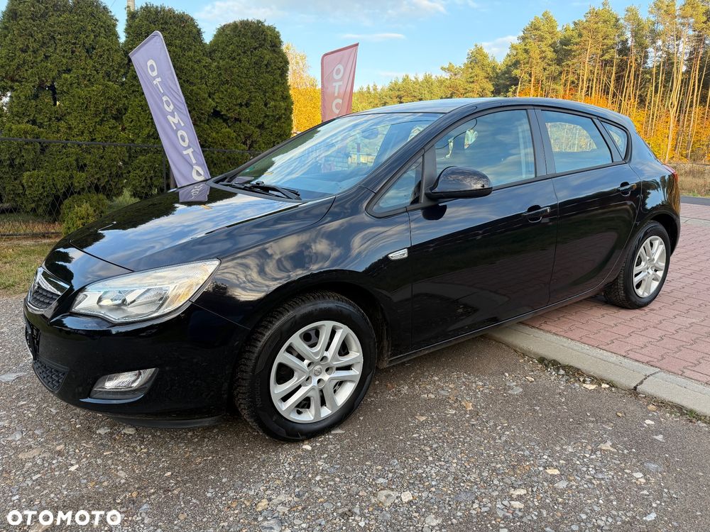 Opel Astra - 1
