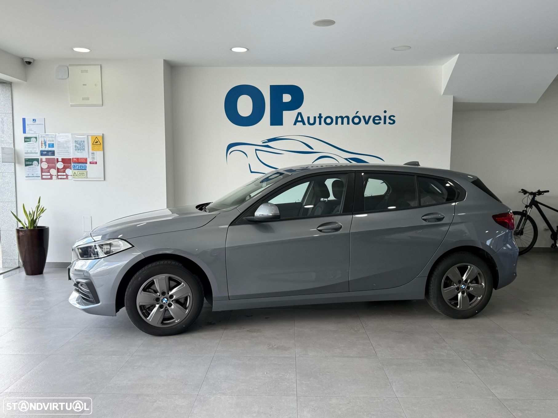 BMW 116 d Advantage - 2