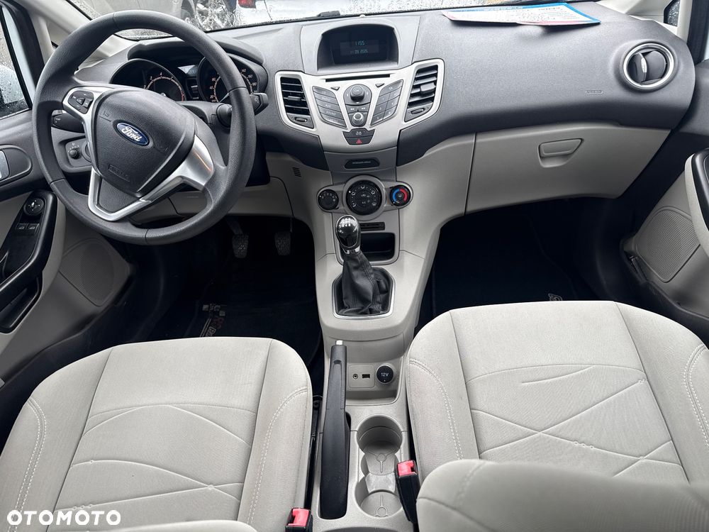 Ford Fiesta 1.25 Ambiente - 10