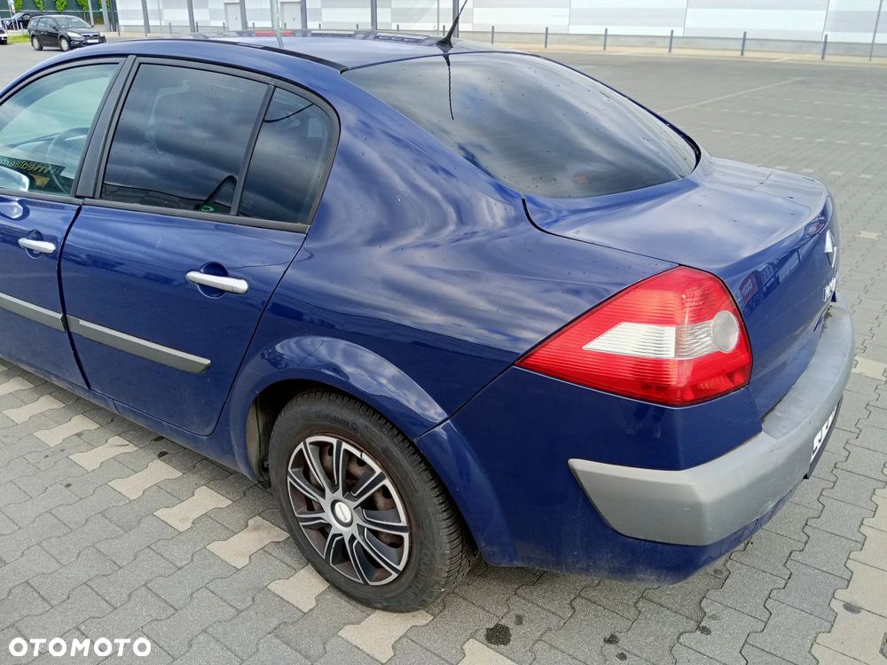 Renault Megane 1.6 Avantage - 3