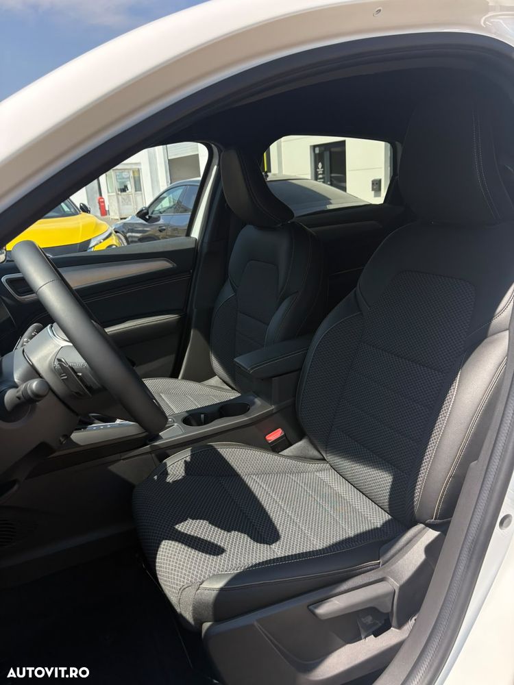 Renault Arkana MHEV 140 EDC Techno - 8