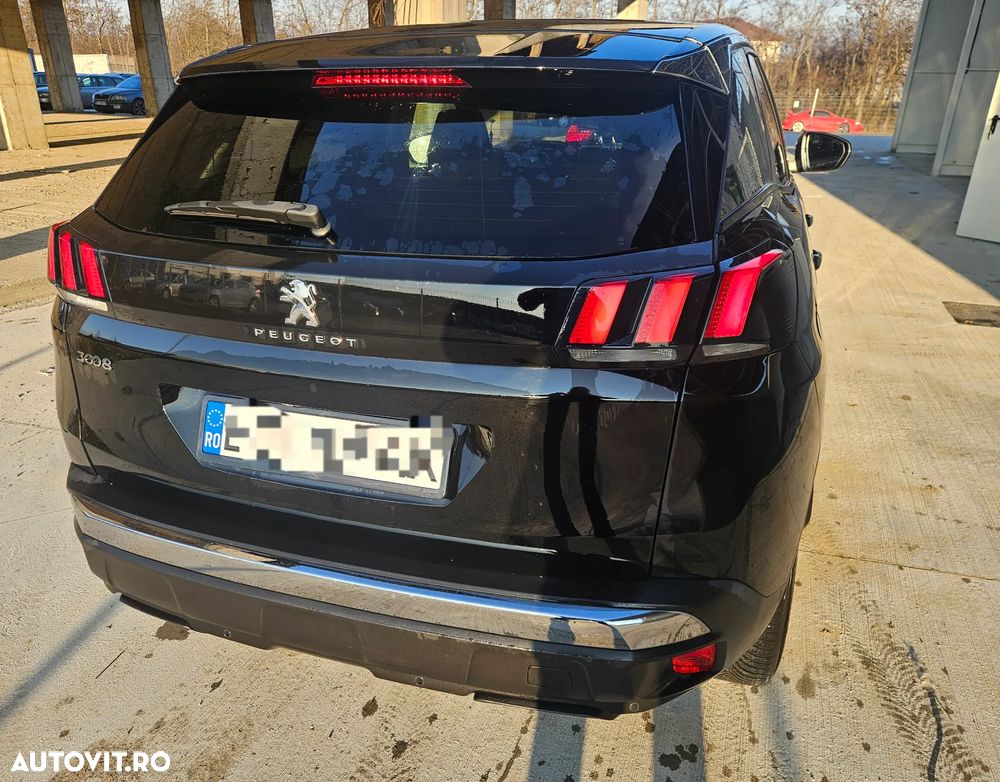 Peugeot 3008 PureTech 130 Stop & Start GPF EAT8 Allure - 8