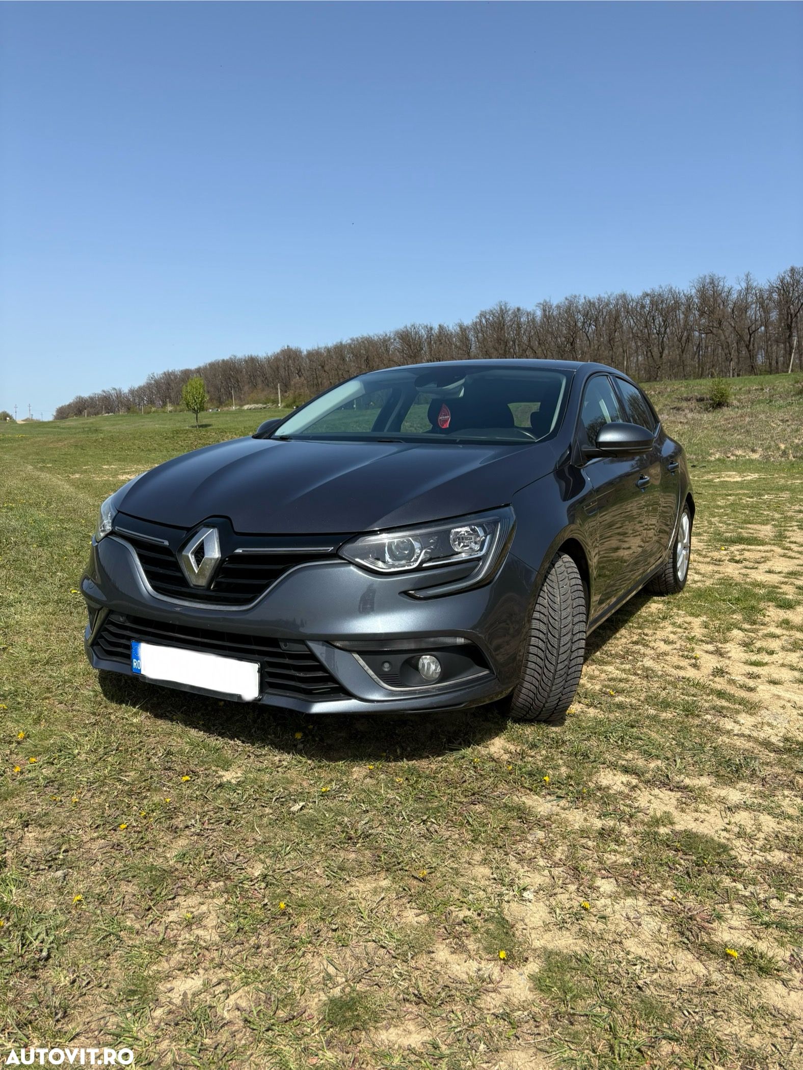 Renault Megane BLUE dCi Business - 1