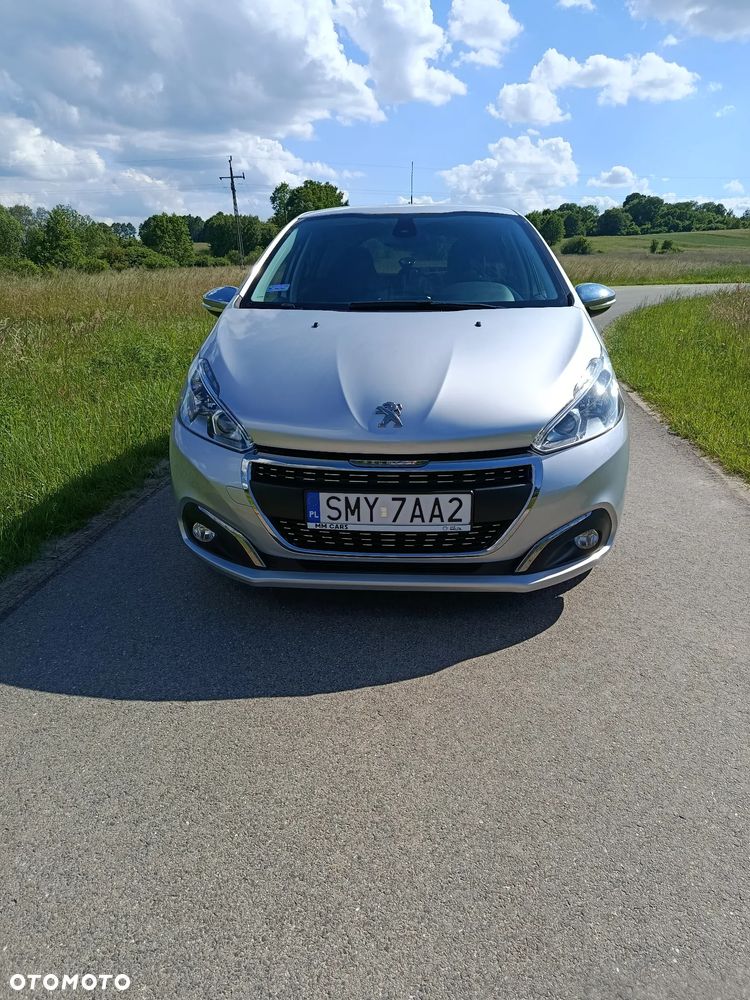 Peugeot 208 PureTech 110 Stop & Start Allure - 5