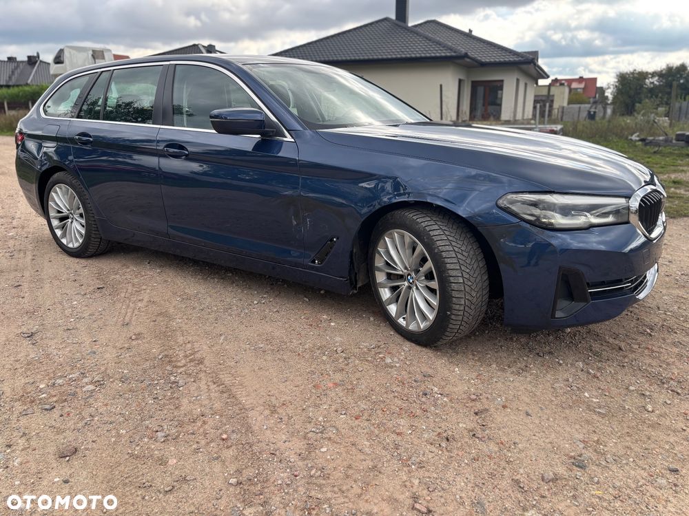 BMW Seria 5 530d xDrive - 5