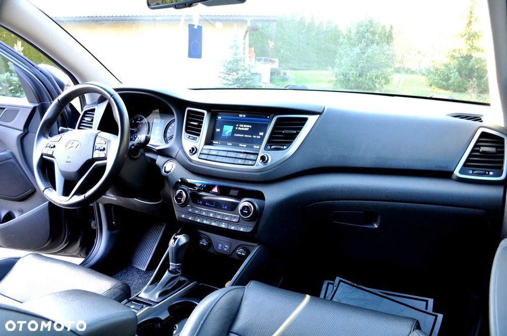 Hyundai Tucson blue 1.7 CRDi 2WD DCT Premium - 35