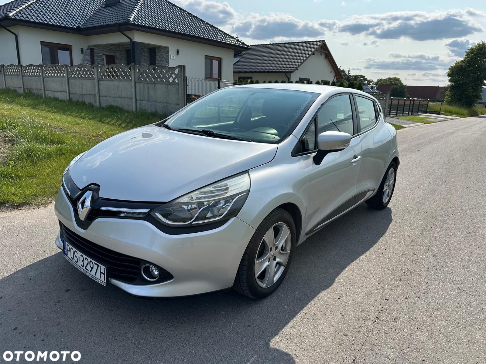 Renault Clio - 1
