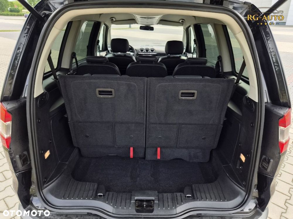 Ford Galaxy - 19