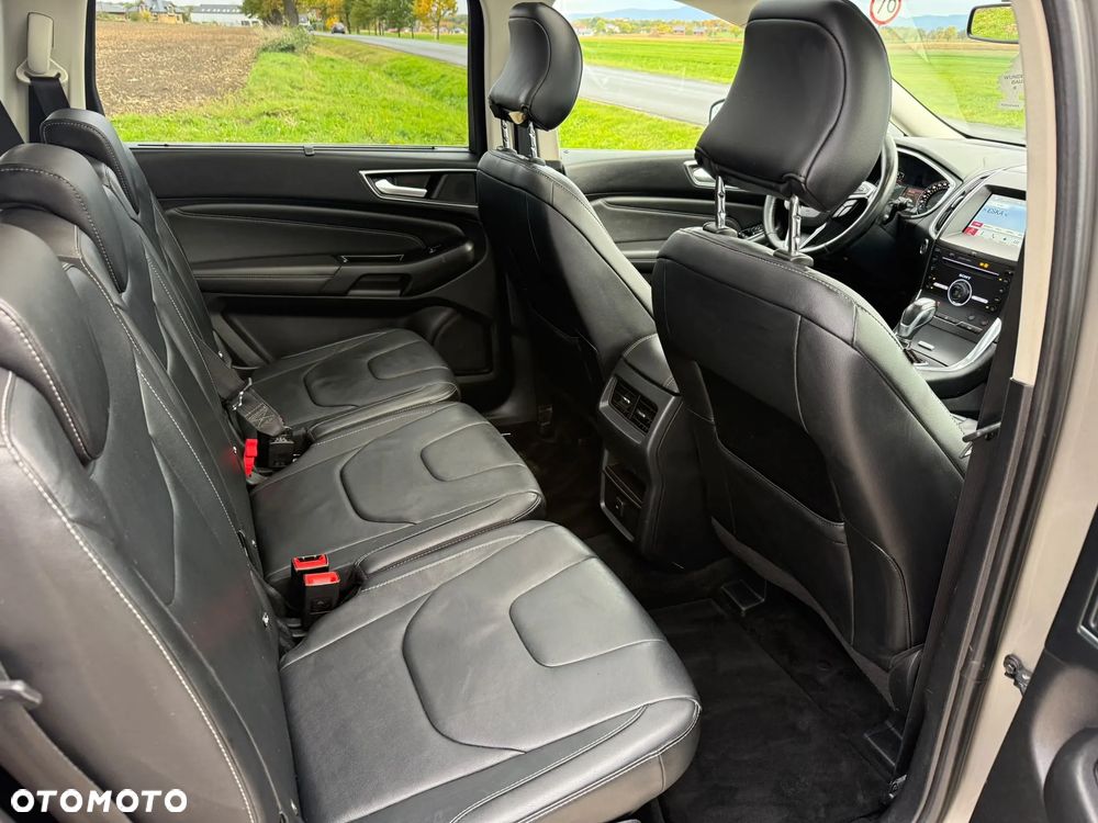 Ford S-Max 2.0 TDCi 4WD Titanium PowerShift - 21