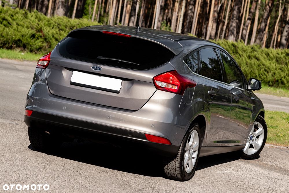 Ford Focus 1.0 EcoBoost Trend - 9