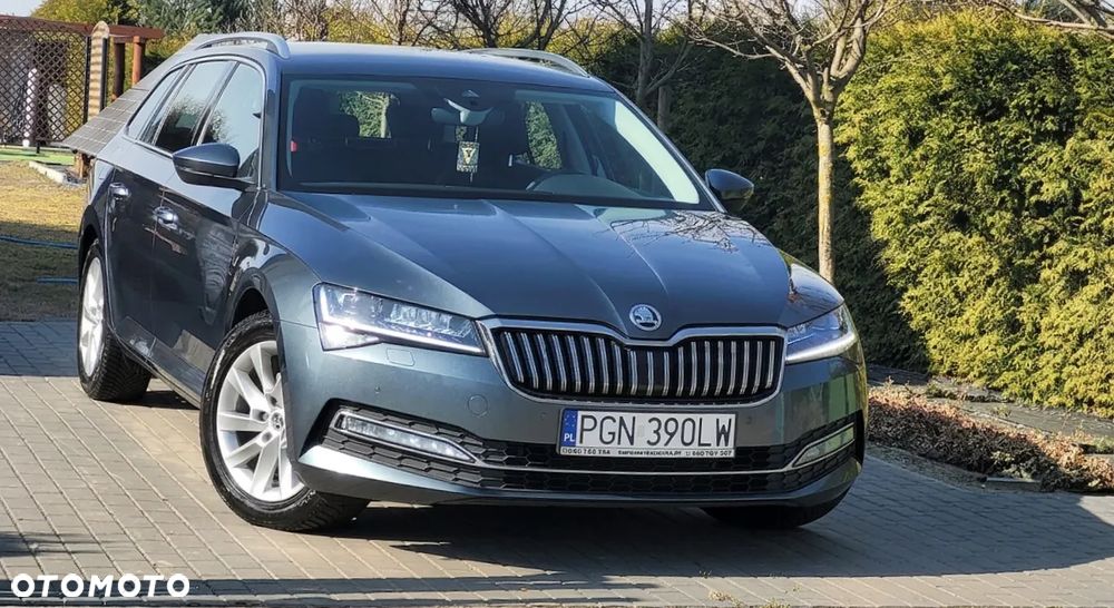 Skoda Superb 2.0 TDI DSG Premium Edition - 2