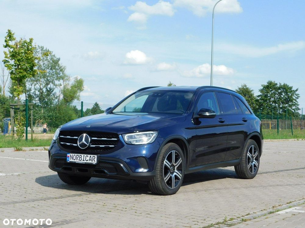 Mercedes-Benz GLC - 19