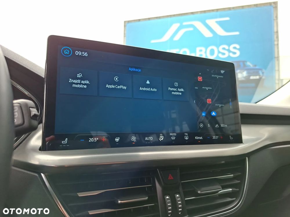 Ford Focus 1.0 EcoBoost Titanium - 26