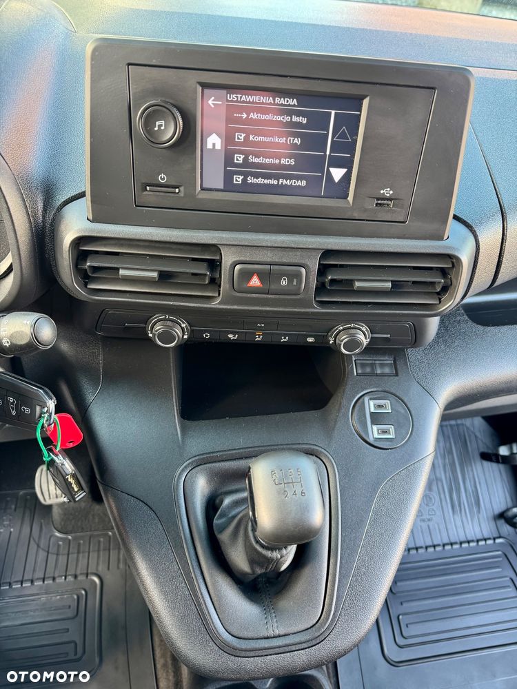 Toyota PROACE city - 26