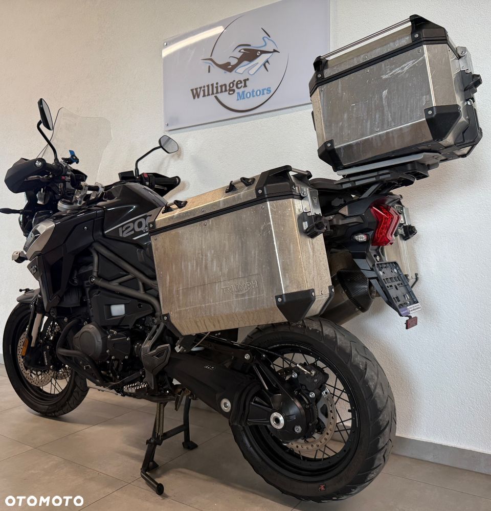 Triumph Tiger - 6