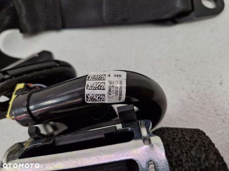 FIAT 500X LIFT PAS BEZPIECZEŃSTWA PRAWY TYŁ TYLNY 07357577920 7357577920 - 8