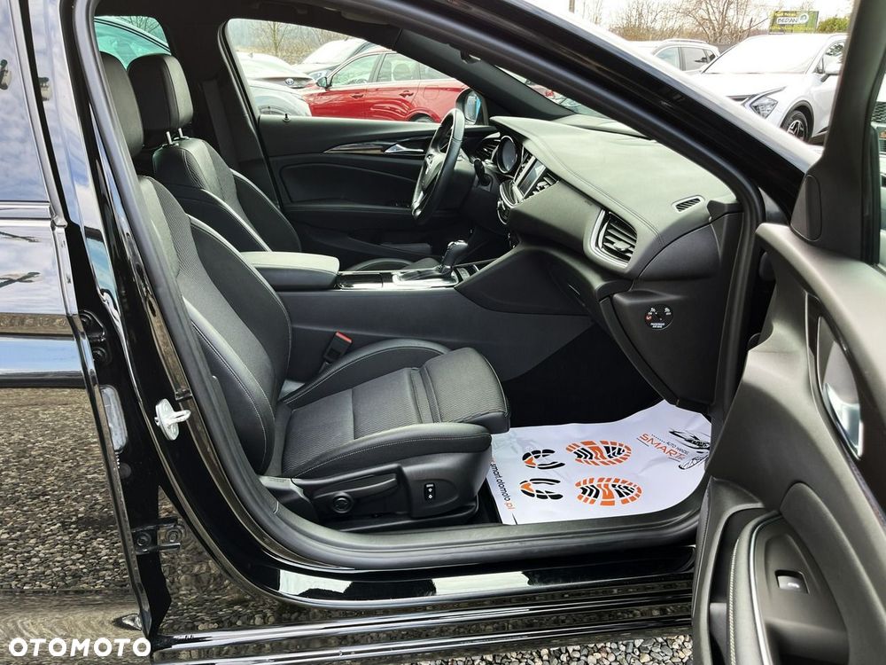 Opel Insignia 2.0 CDTI Elegance S&S - 30