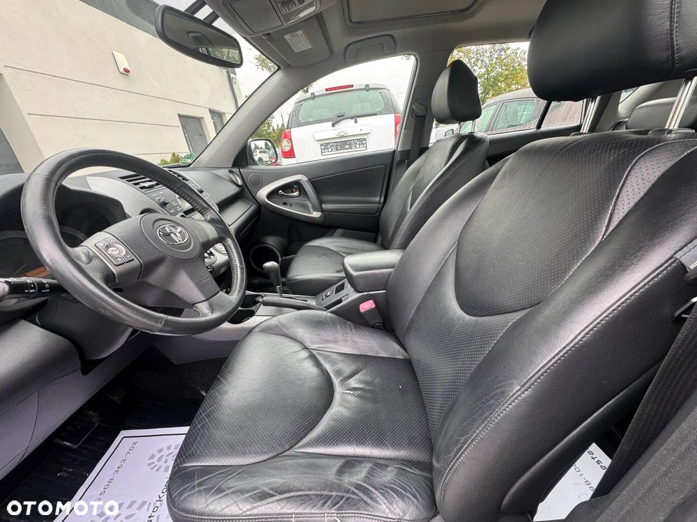 Toyota RAV4 2.0 4x4 Automatik Executive - 15