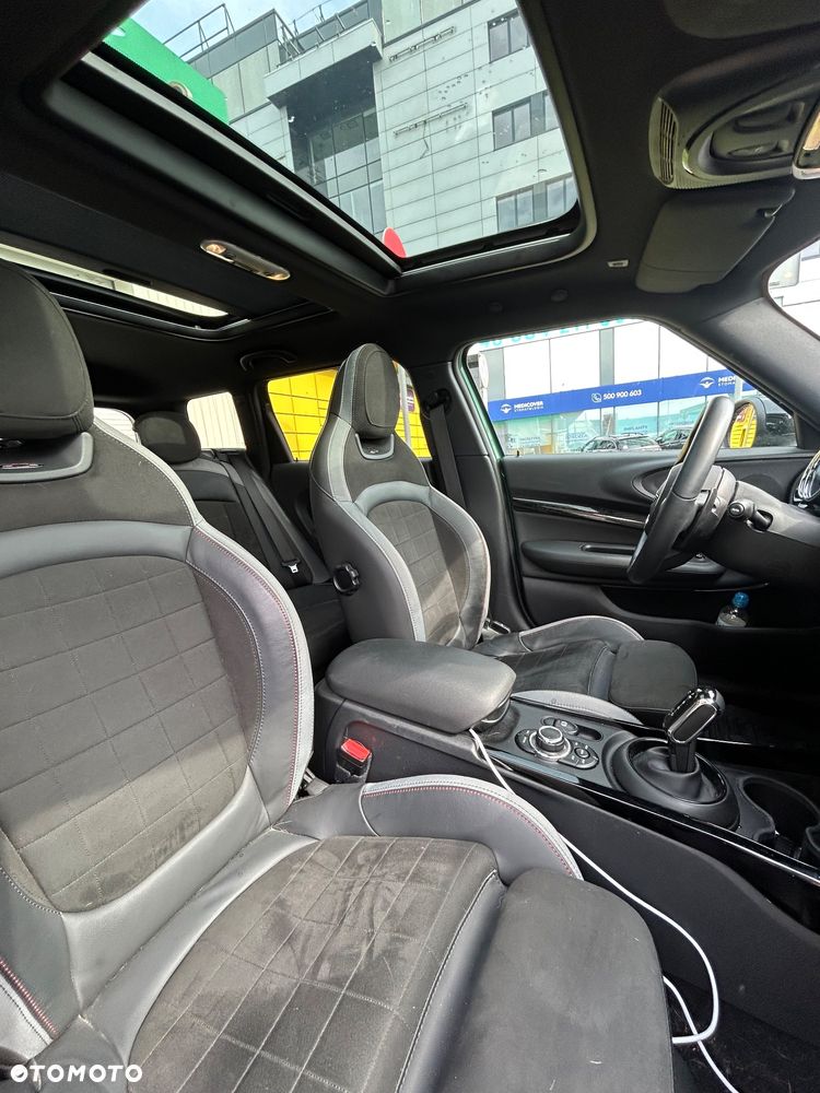 MINI John Cooper Works - 6