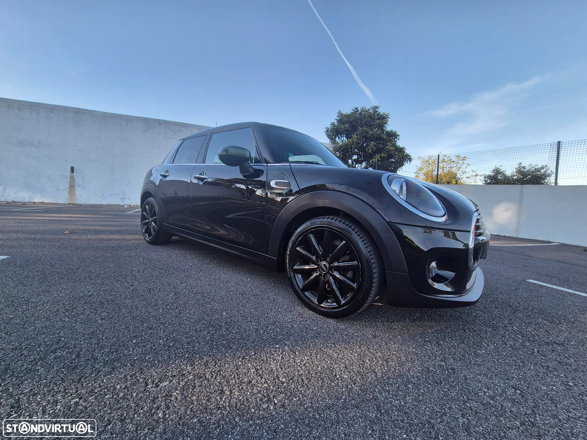 MINI 5 Portas Cooper 4Business Plus Auto - 4