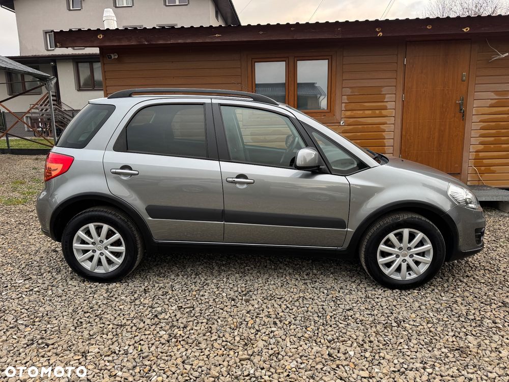 Suzuki SX4 Classic 1.6 VVT 4x4 Style - 3