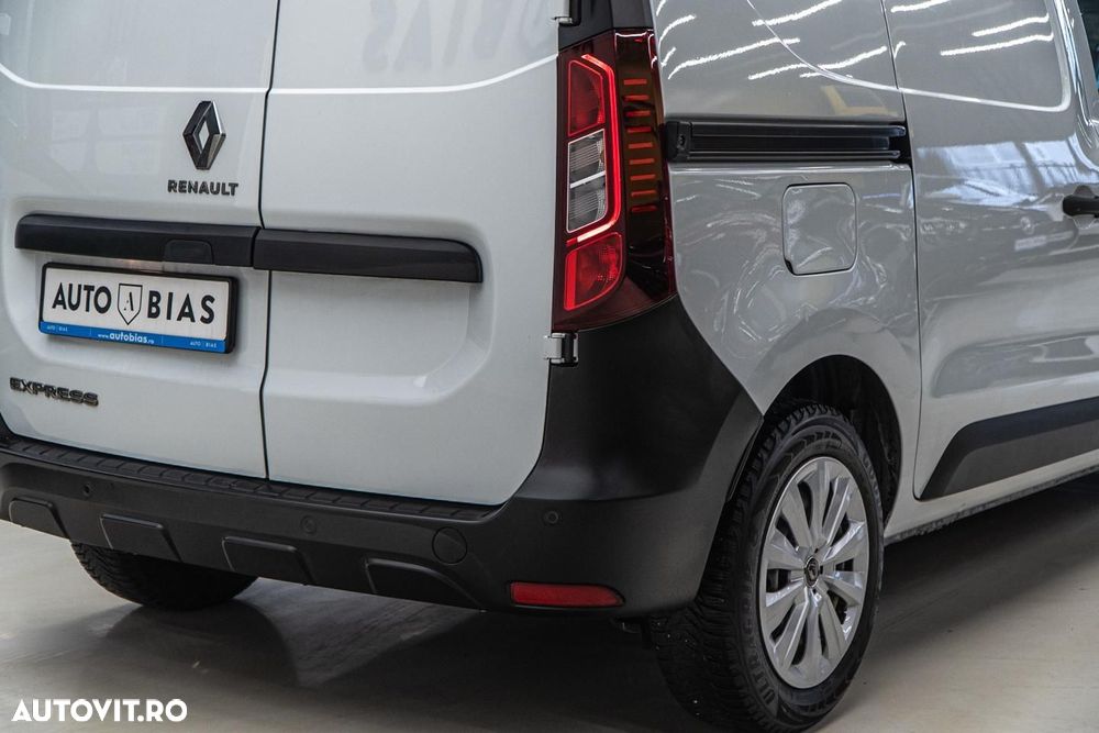 Renault Express - 32