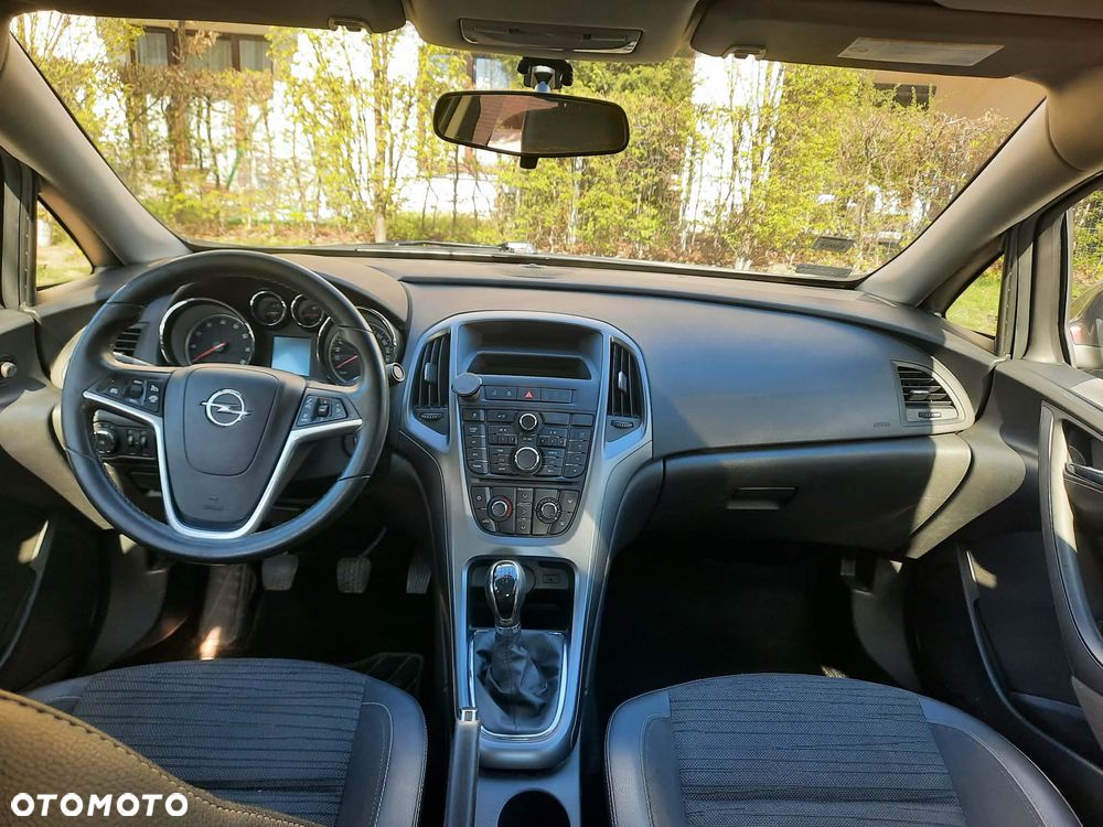 Opel Astra 1.6 EU6 - 3