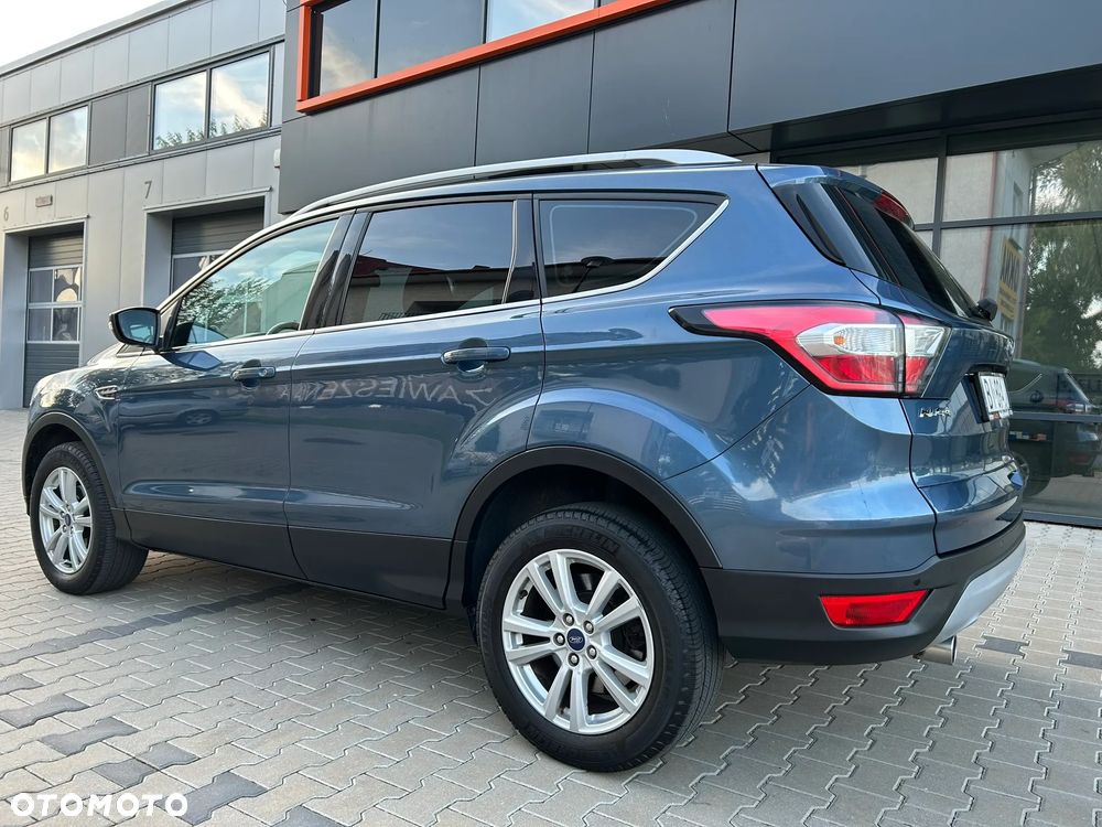 Ford Kuga - 2